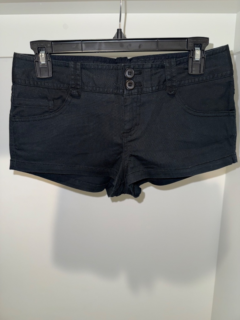 Twenty One Y2K Black Stretch Mini Shorts Size Small Cotton Blend Low Rise - Picture 2 of 16